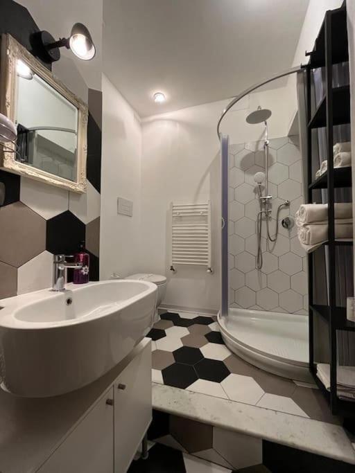 Domus Claudia - Casa Vacanze Syracuse ภายนอก รูปภาพ