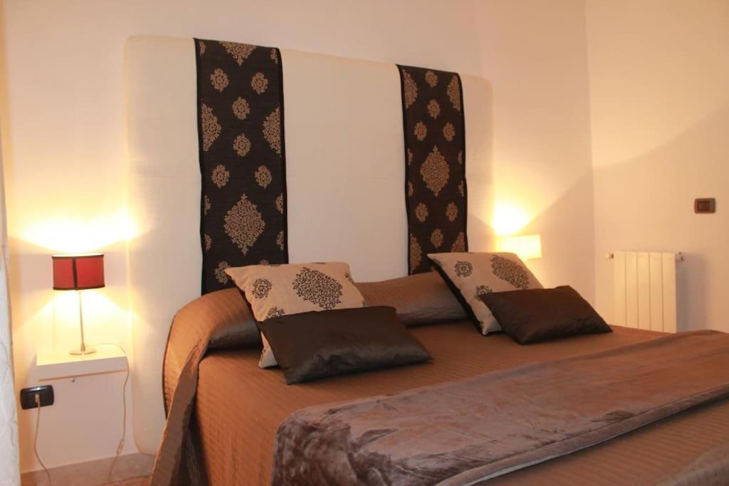 Domus Claudia - Casa Vacanze Syracuse ภายนอก รูปภาพ