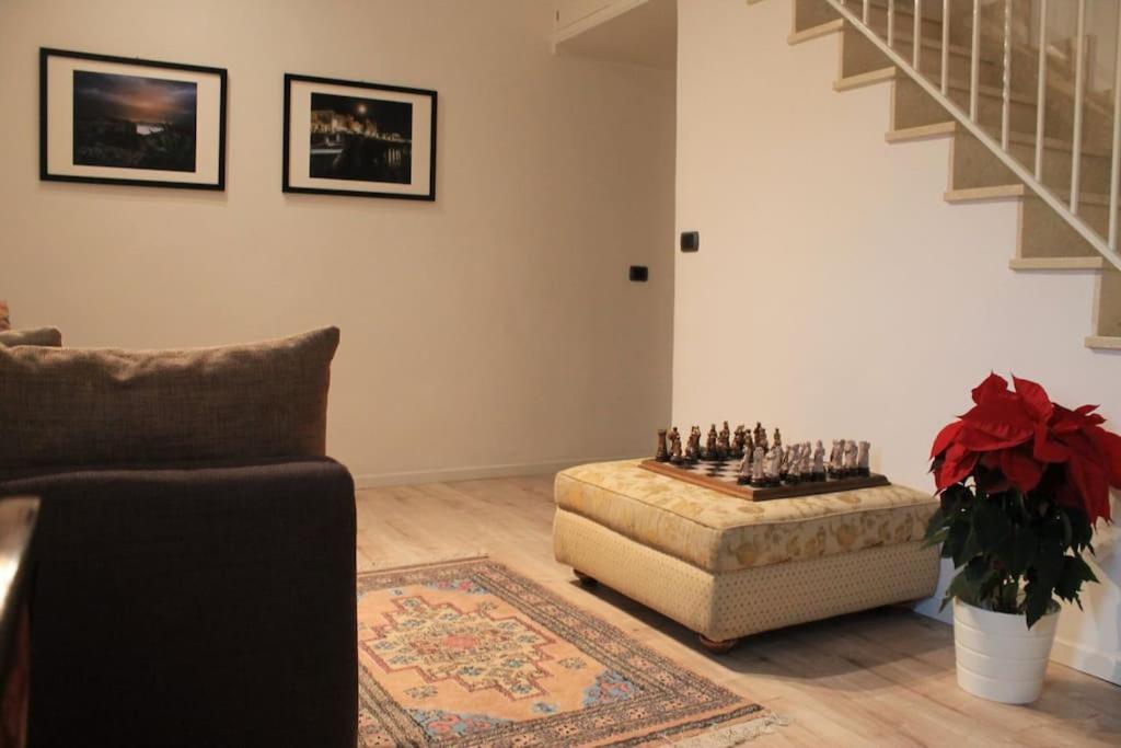 Domus Claudia - Casa Vacanze Syracuse ภายนอก รูปภาพ
