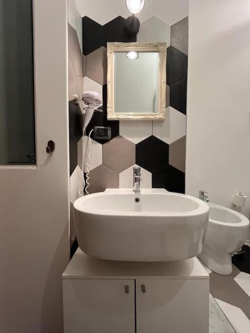 Domus Claudia - Casa Vacanze Syracuse ภายนอก รูปภาพ