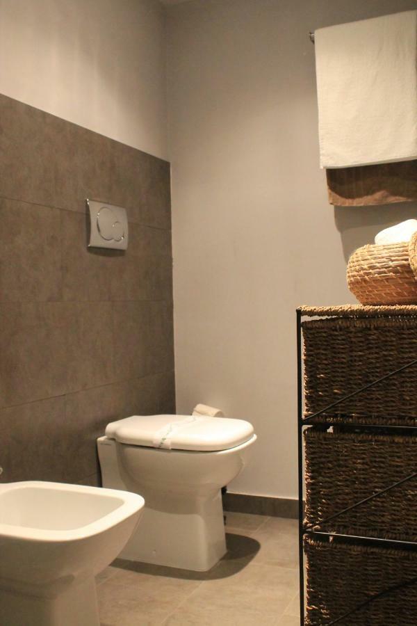 Domus Claudia - Casa Vacanze Syracuse ภายนอก รูปภาพ